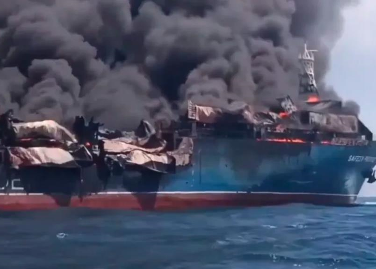 Іран завернув три кораблі в Ормузькій протоці