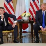 Трамп висміяв Макрона та його дружину, президент Франції відповів