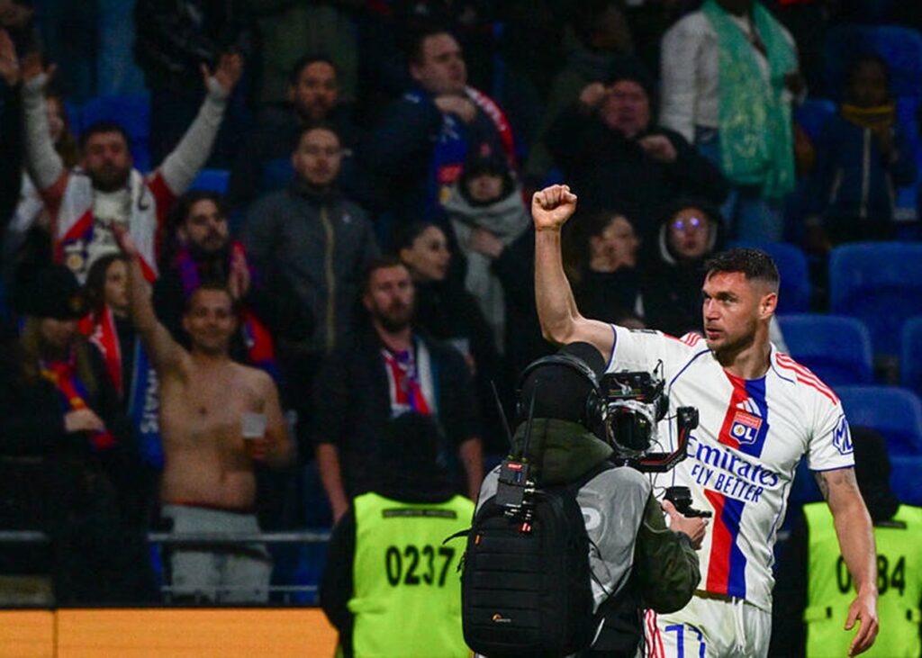 Яремчук забиває свій перший гол за Ліон у переможному для команди матчі