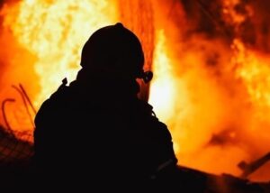 Атака РФ: у Дніпрі пожежа, в Ізмаїлі і Черкасах вибухи