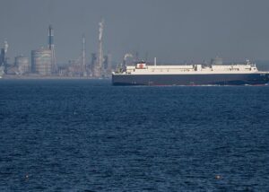 Надія на переговори США й Ірану: ціни на нафту почали падати