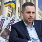Заочний арешт Ростислава Шурми: чому справа «зеленого тарифу» — лише верхівка корупційного айсберга