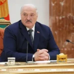 Лукашенко запевнив США, що нападу на Україну чи країни НАТО з боку Білорусі не буде. Джерела