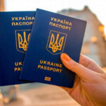 Жінкам-держслужбовицям дозволили виїзд за кордон: прикордонники вже почали пропускати