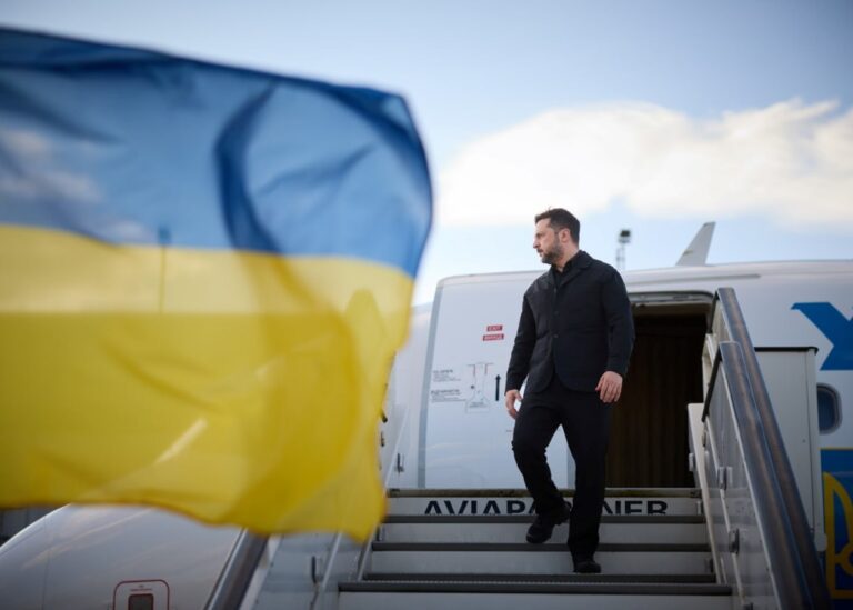 Зеленський: Навроцький робить те, що робив Орбан