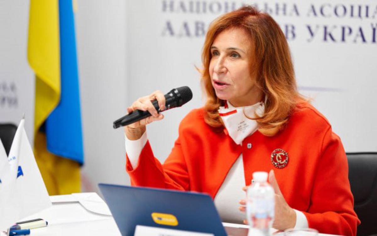 Громадськість закидає керівниці НААУ фінансовий тиск на адвокатську спільноту та зв’язки з Медведчуком