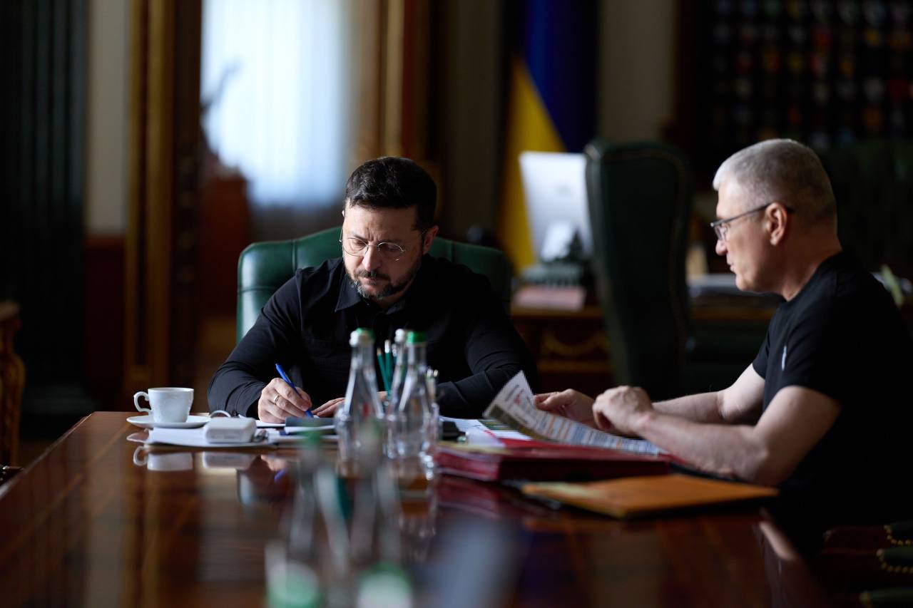 Зеленський розкрив слабке місце Кремля: Росія терміново стягує ППО до Москви та Керченського мосту
