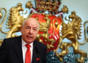 Президент Угорщини підписав закон про своє звільнення