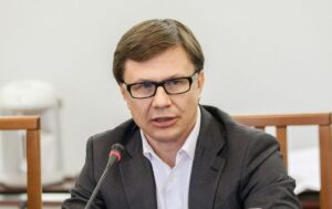 З Німеччини до України екстрадували екснардепа Руслана Демчака, обвинуваченого у відмиванні мільйонів