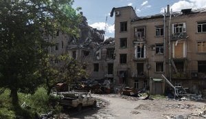 Райцентр перетворився на руїни: У Дружківці зупинили надання послуг з утримання будинків –  100% багатоповерхівок пошкоджені