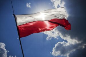 Українцям можуть зарахувати стаж для пенсії за роботу у Польщі: Що варто знати