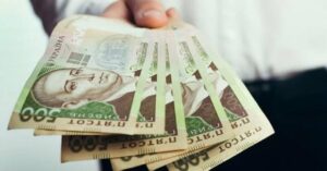 Не поспішайте докуповувати страховий стаж! Українцям пояснили, це не завжди вигідно
