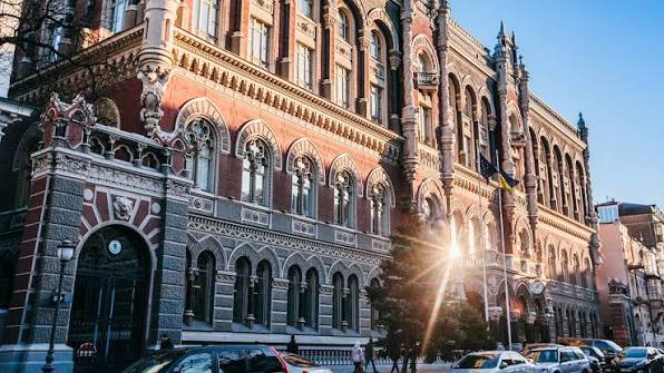 Валютні правила Пишного можуть зіграти проти України: бізнес попереджає про ризик нової офшоризації