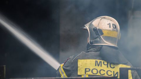 Нічна атака на НПЗ у Росії: у двох регіонах спалахнули масштабні пожежі