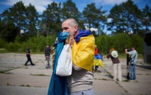 Лубінець спростував заяви РФ про відмову України від полонених: «Готові забрати всіх»