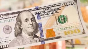 Долар не полетить угору? Банкір дав прогноз курсу на першу половину вересня