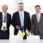 Російські удари змусили змінити паливну логістику: для України збудують сховища в Угорщині