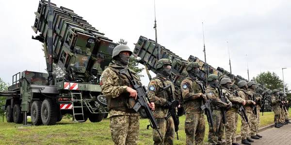 Екстрене посилення ППО перед зимою: Німеччина передасть Україні ракети до Patriot із власних арсеналів