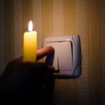 Чому в одних регіонах України є відключення світла, а в інших ні  – пояснення Укренерго