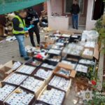 CBD-вейпи, желейки та печиво: поліція викрила наркомережу