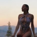 Зіркова легкоатлетка вразила формою на тлі Карпат