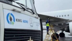 Стратегічне партнерство: Казахстан залучає європейського інвестора для розбудови авіапаливної інфраструктури